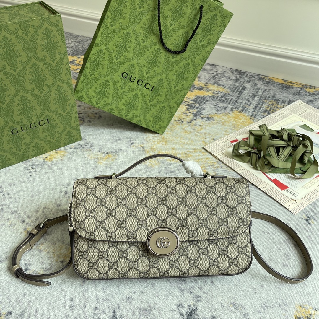 GUC Shoulder bag 27x15x5cm