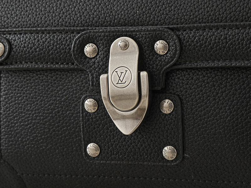 7.5″x5.9″x2.8″ Black Embossed Leather White Lining Hand bag With Adjustable Strap BB-921433