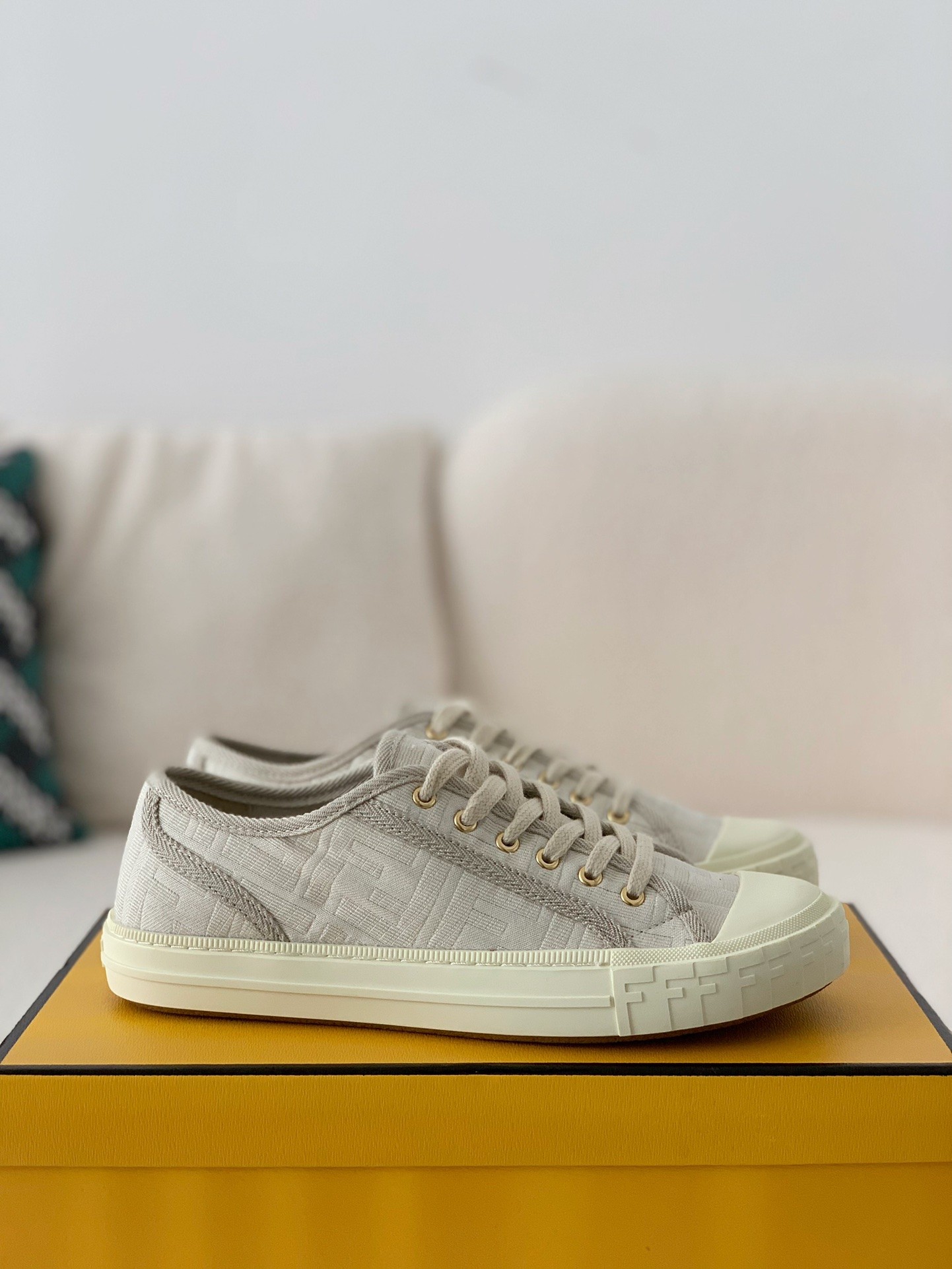 FEND Sneakers