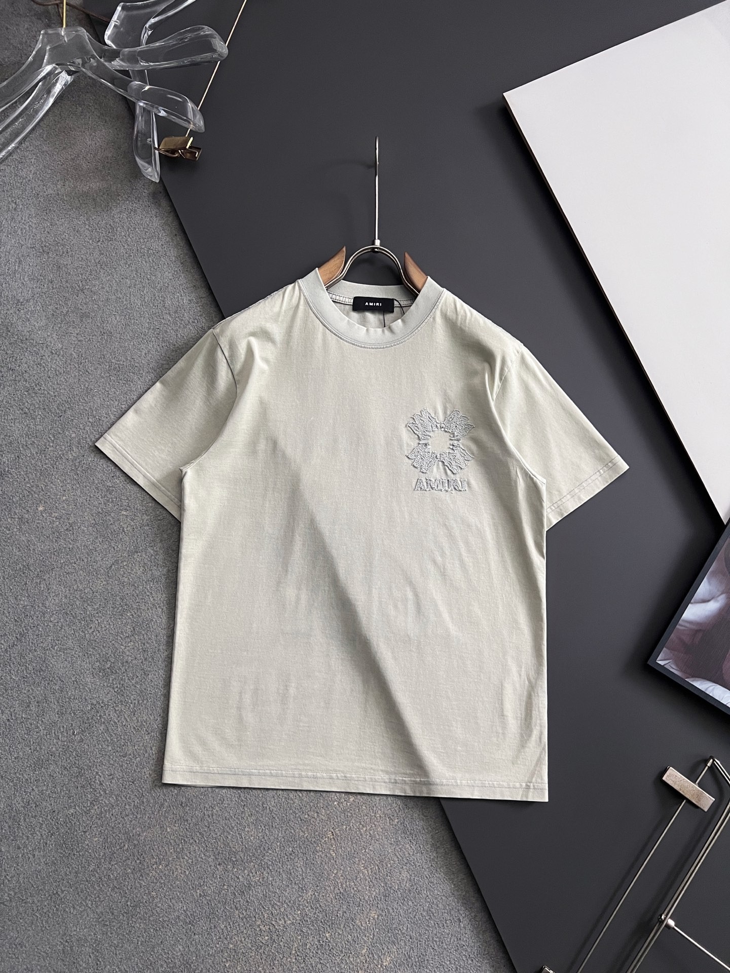 Amri T-Shirt