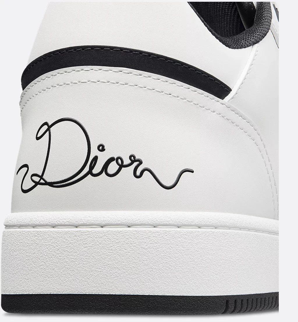 DR B27 Uptown Low-Top Sneaker