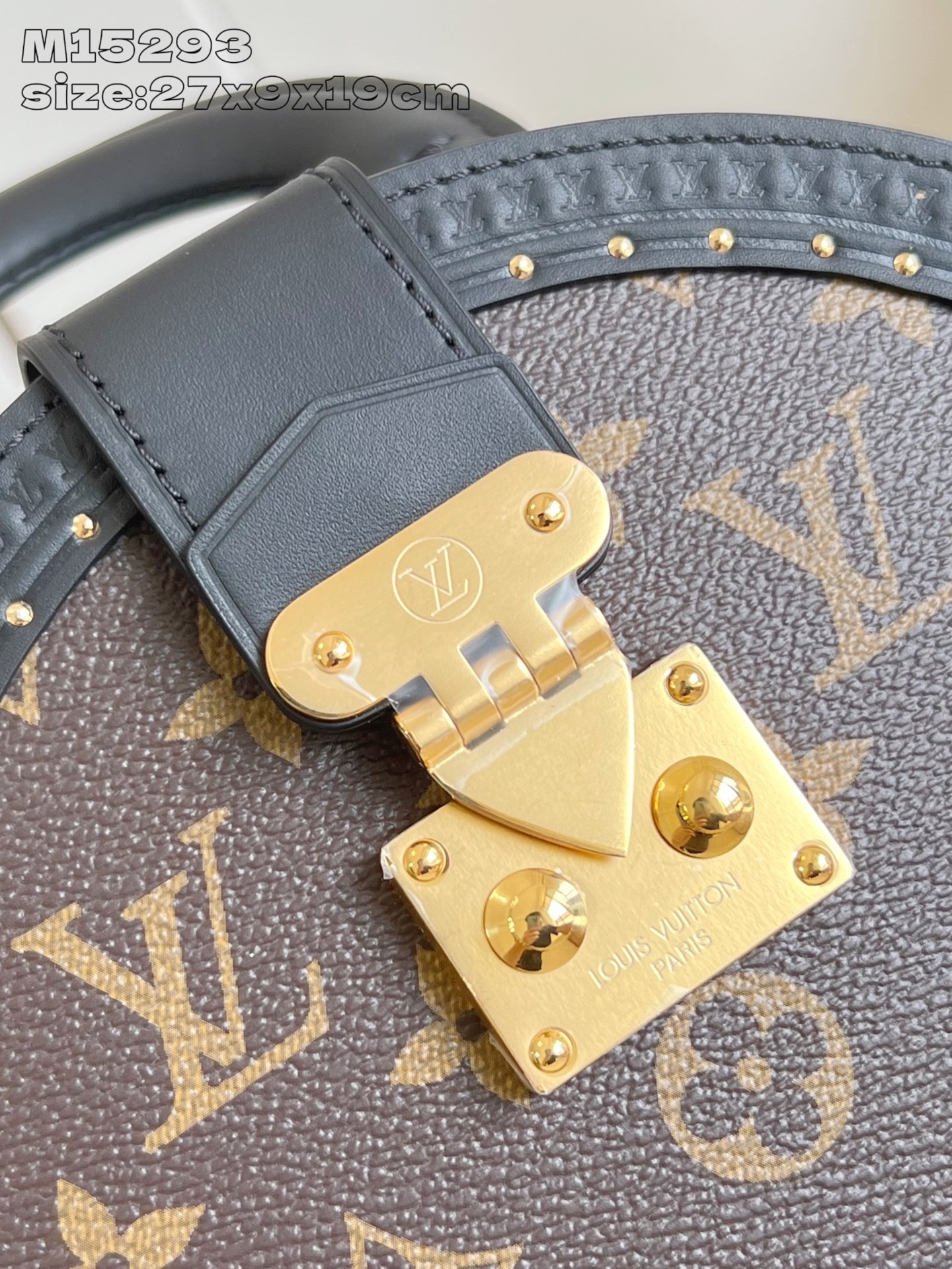 LV Boîte Chapeau M15293 27x9x19.5cm