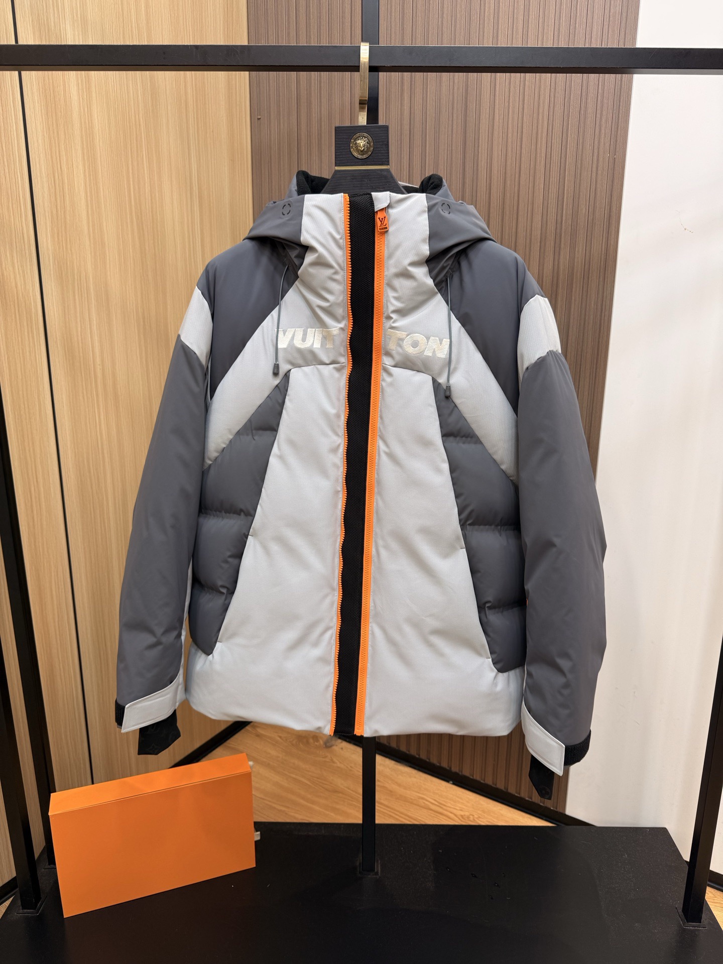 LV 3390  Ski Down Jacket