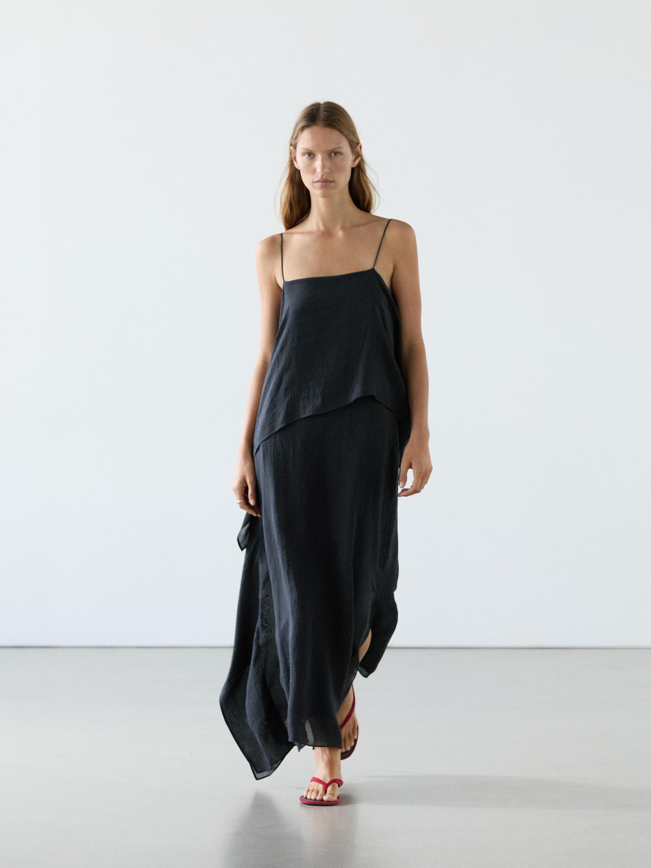 Vestido midi detalle volante asimétrico