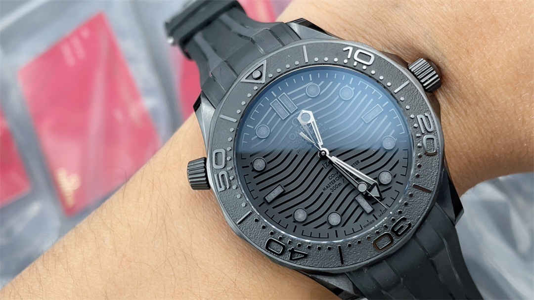 VSF Seamaster 300M Black Ceramic Replica – 43.5mm Full Black Diver Watch