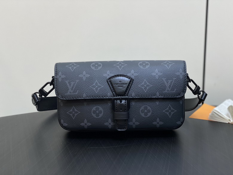 LV  Messenger Bags Size：22x12x6cm