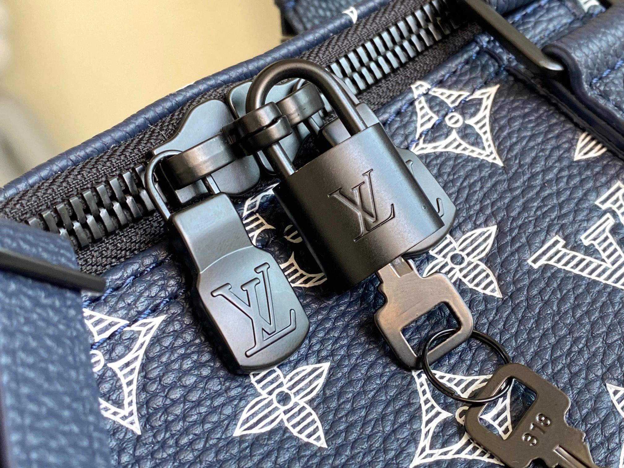 LV Keepall Bag M24953 50*29*23CM