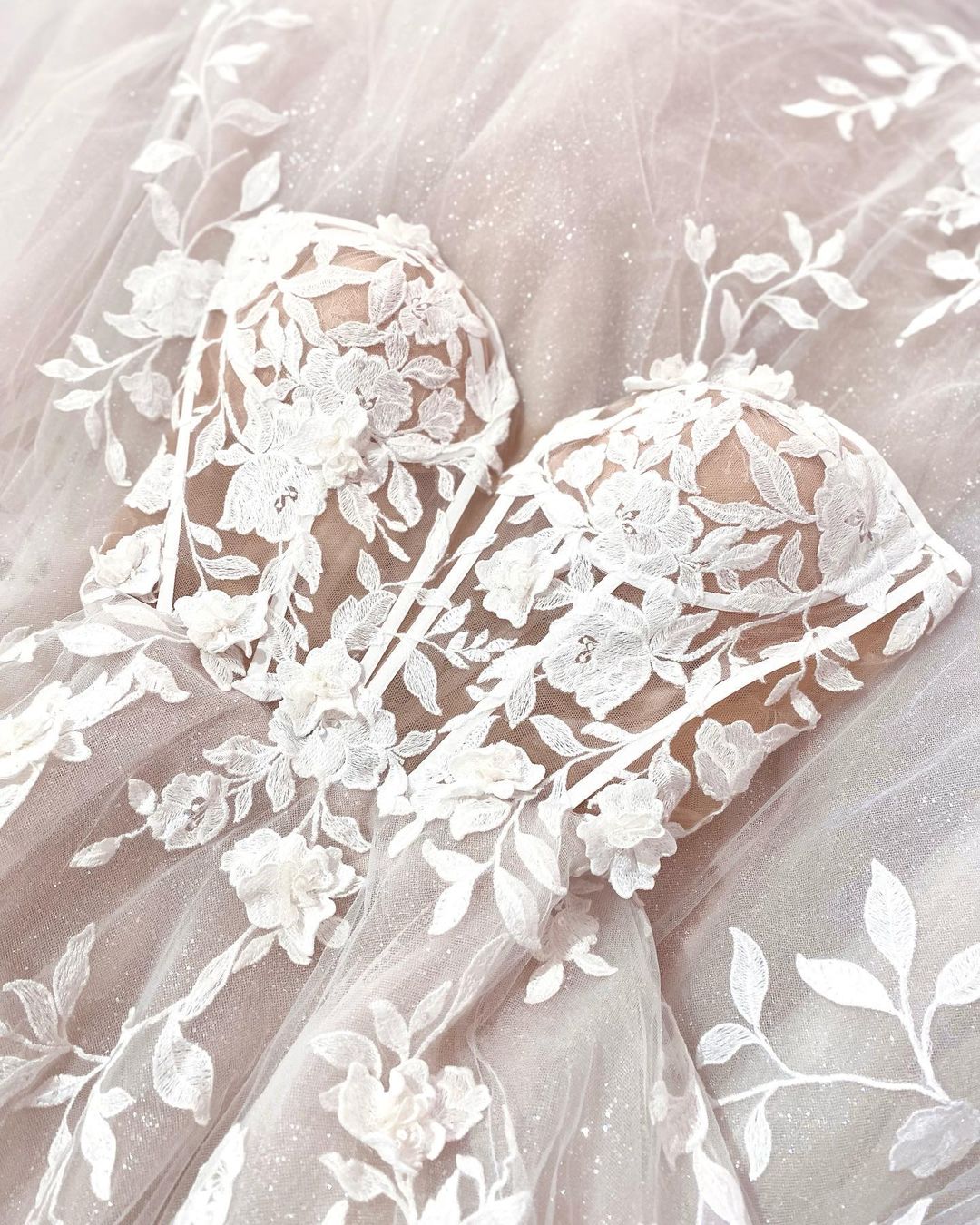 Fairy A Line Sweetheart Tulle Long Wedding Dress with Appliques