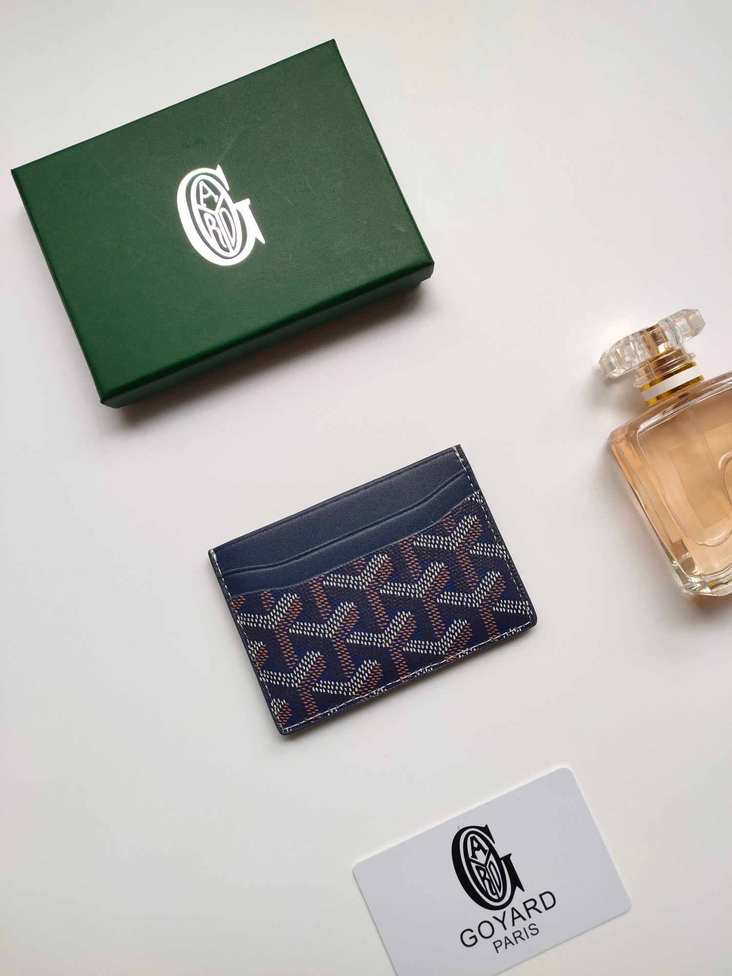 GY card bag
