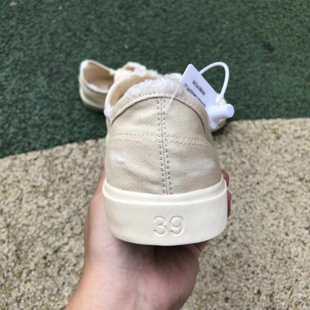 BLCG Pairs Sneaker White Low