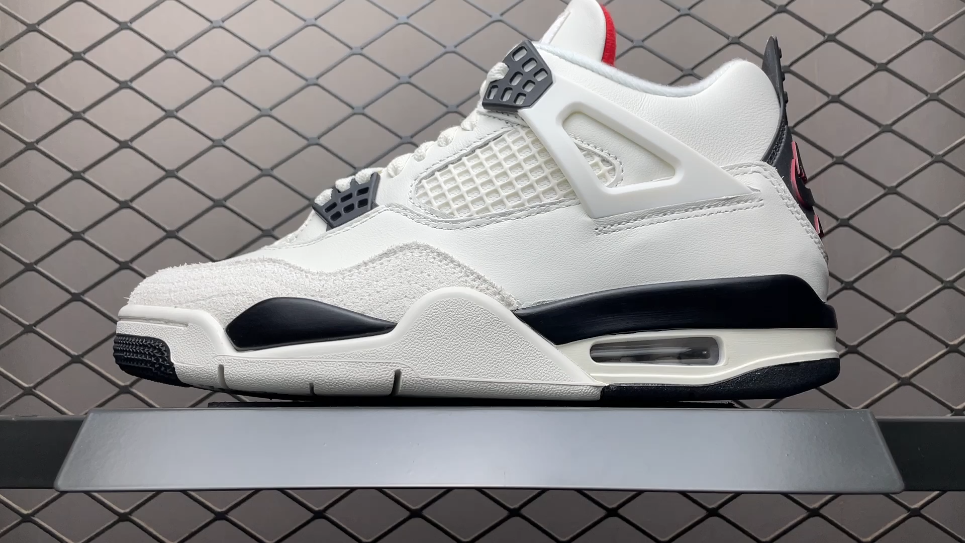 JRD 4 Sneakers IM4002-100