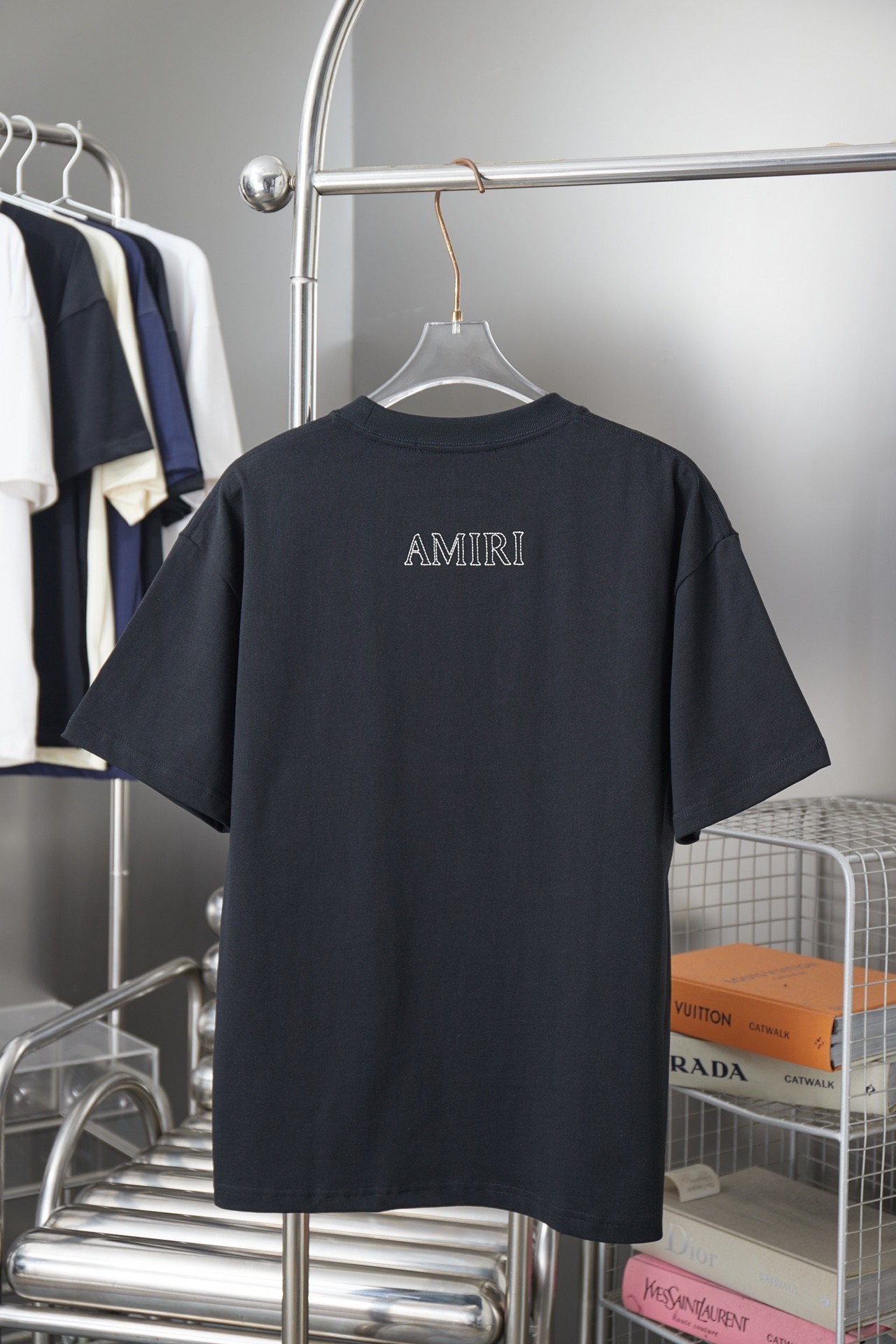 Amri T-Shirt
