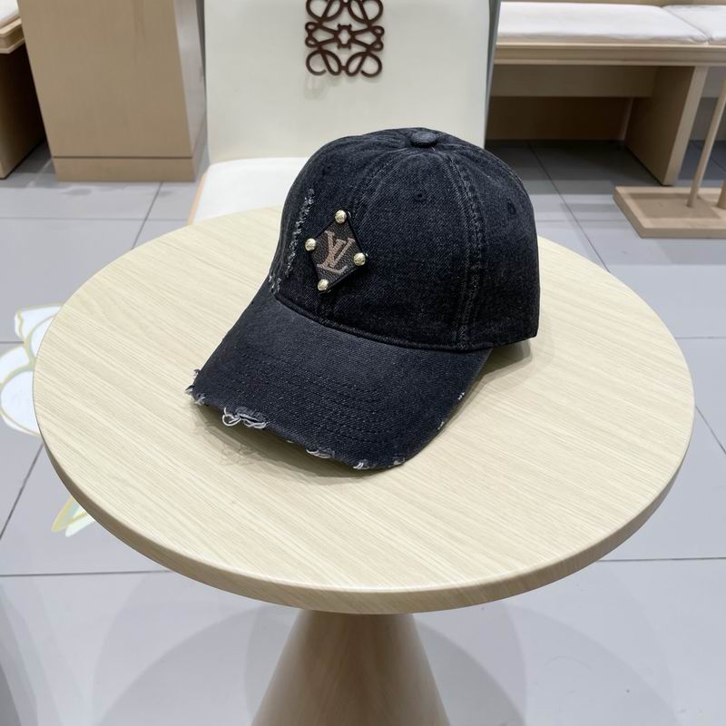 LV Cap（Multiple colors）