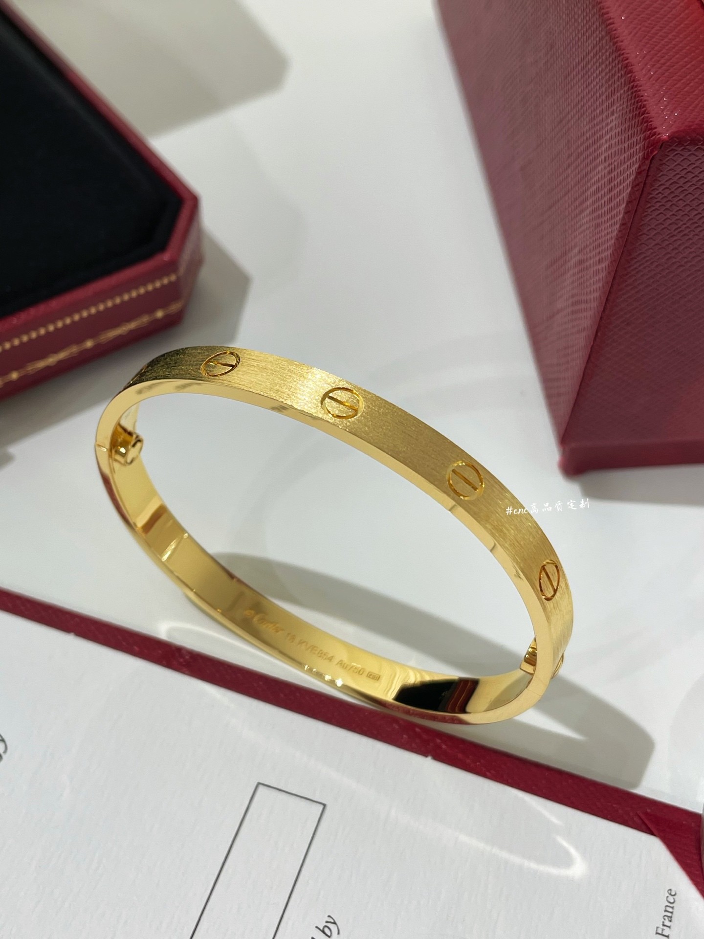 Carti LOVE Bracelets（Multiple colors）