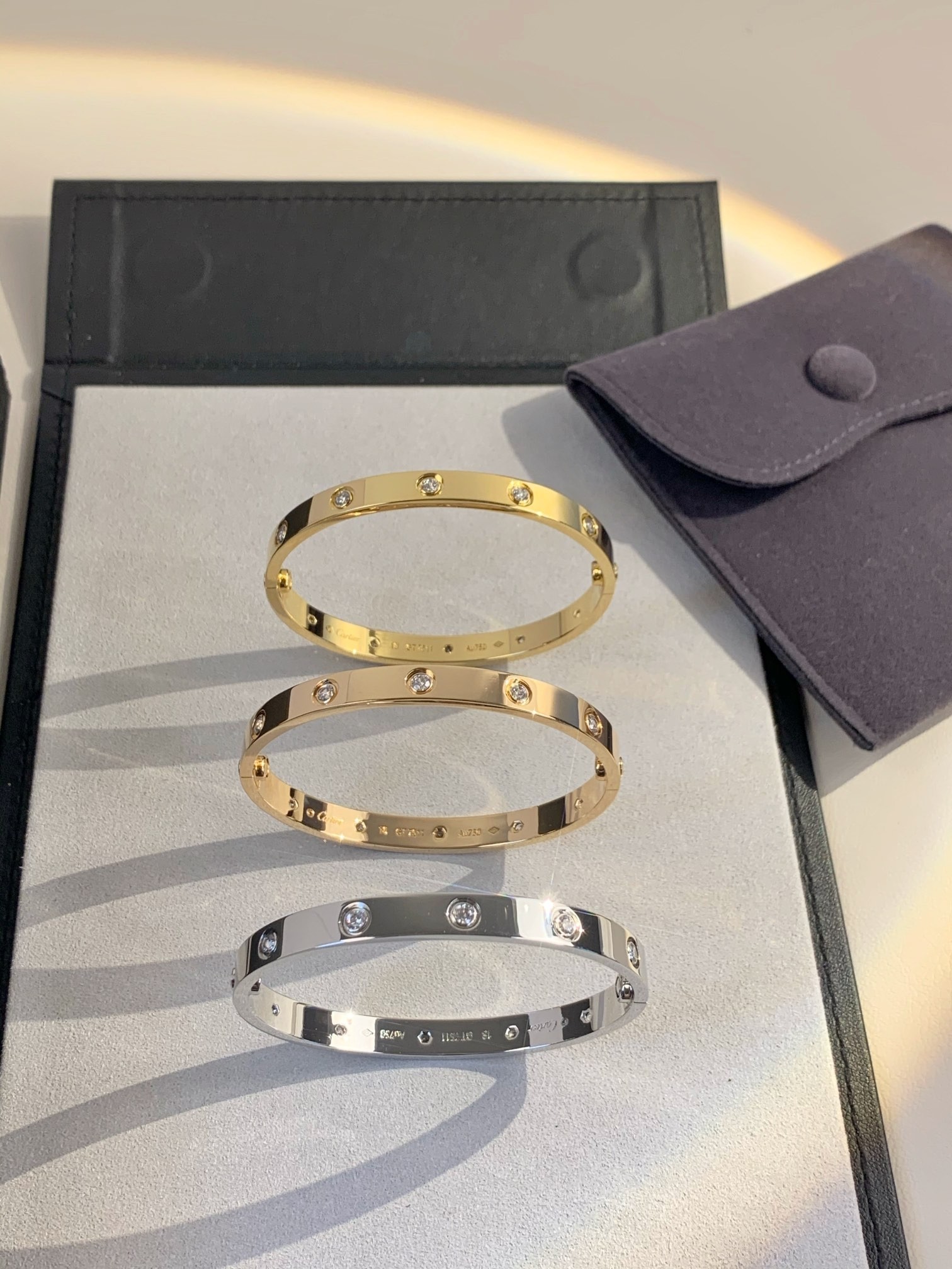 Carti LOVE Bracelets（Multiple colors）