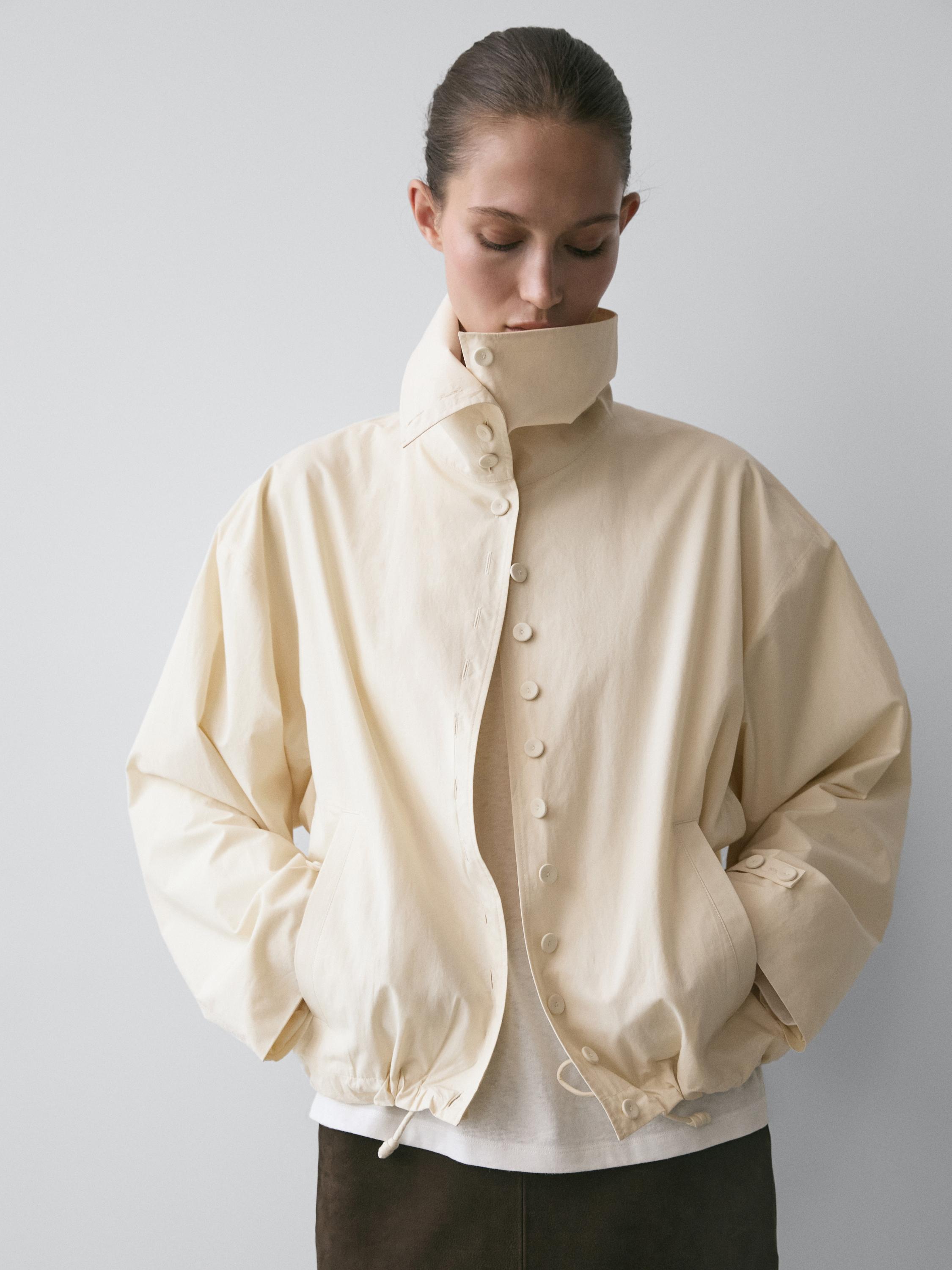 Chaqueta detalle botones algodón