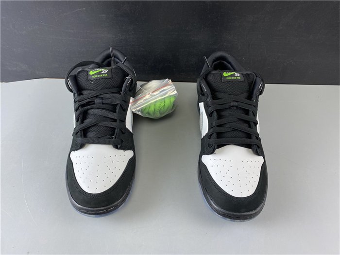 NK SB Dunk Low Staple Panda Pigeon BV1310-013