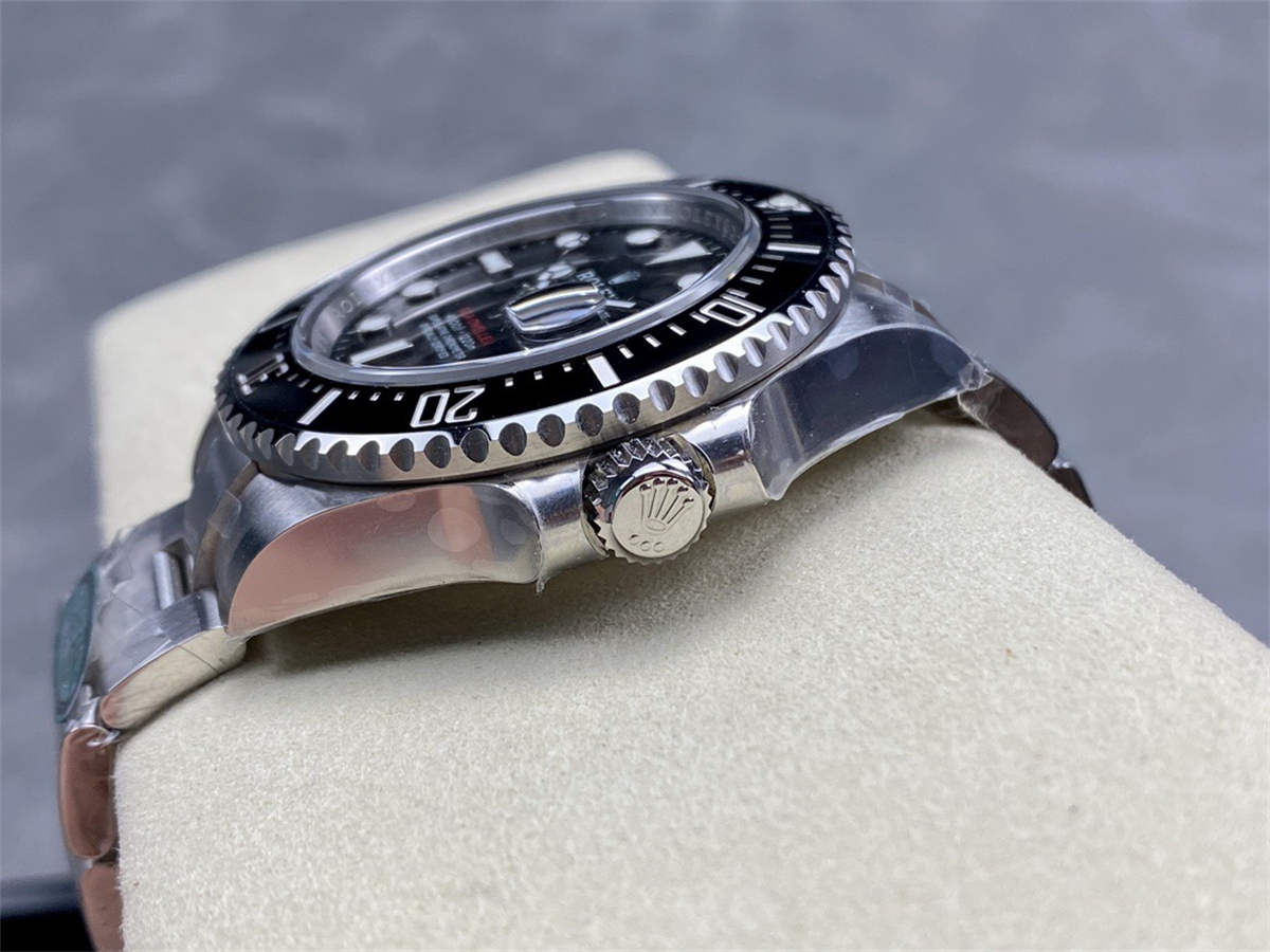 Rolex Sea-Dweller 126600 Replica – Premium Single Red Super Clone Diver Watch