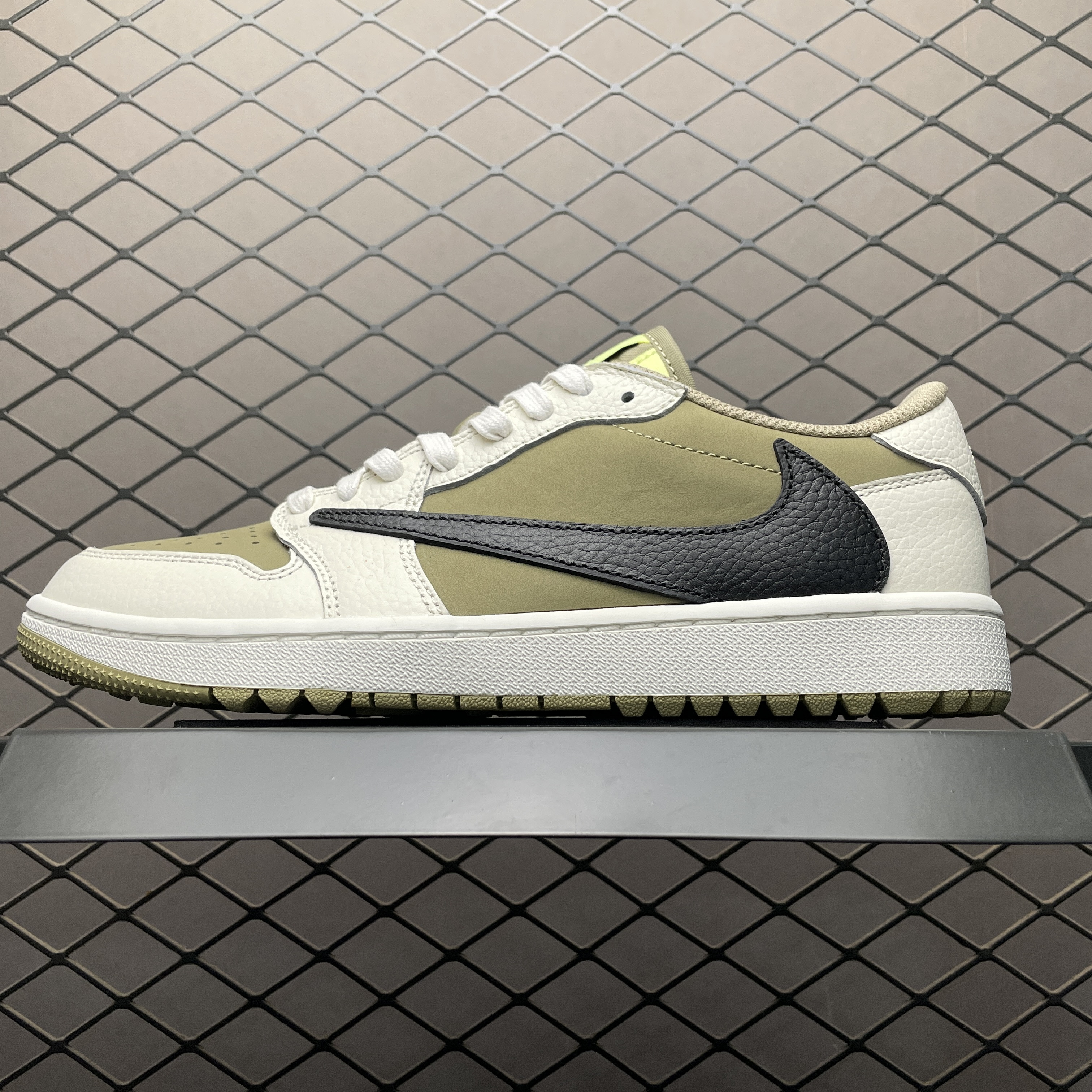 Travis Scott x Air JRD 1 Low Golf FZ3124-200.
