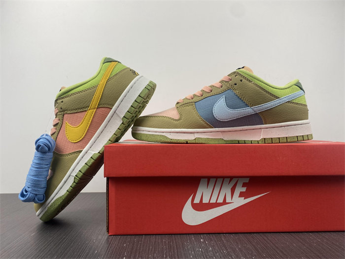 NK Dunk Low Next Nature Sun Club Arctic Orange DM0583-800