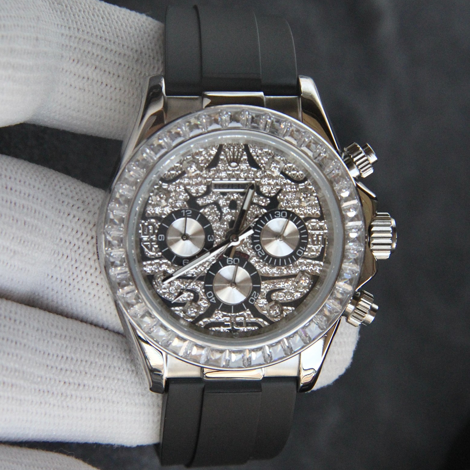 Rolxx Daytona Eye of the Tiger White Gold Dial Rubber Watch Band Size:40mm