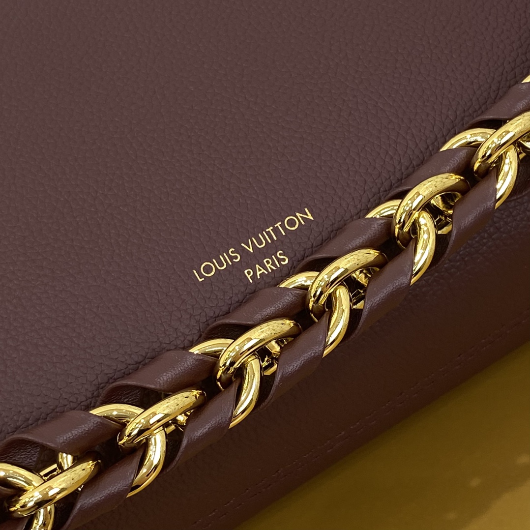 LOUIS VUITTON M25669 Side Trunk MM