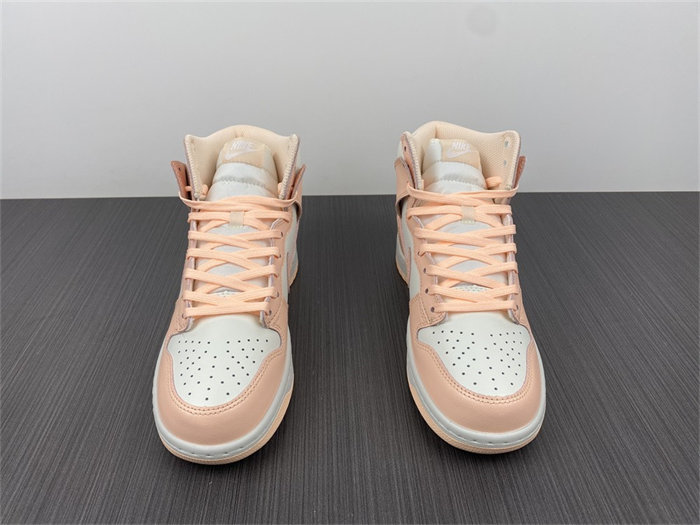 NK Dunk High Sail Crimson Tint DD1869-104