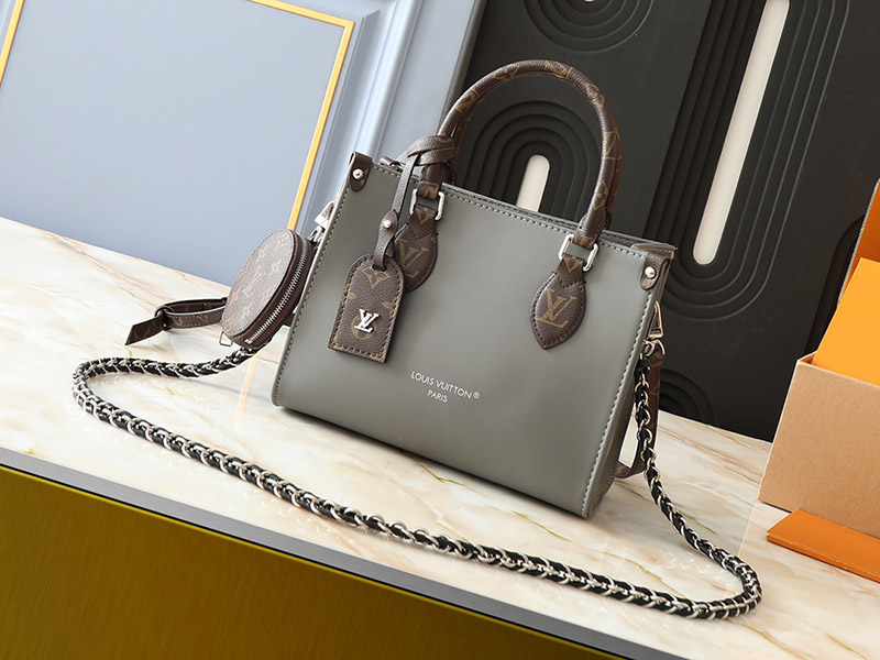 2 Colors 9.8″x4.3″x7.5″ Leather Chains Totebag with Charm Small Round pocket Adjustable Strap BB-921507