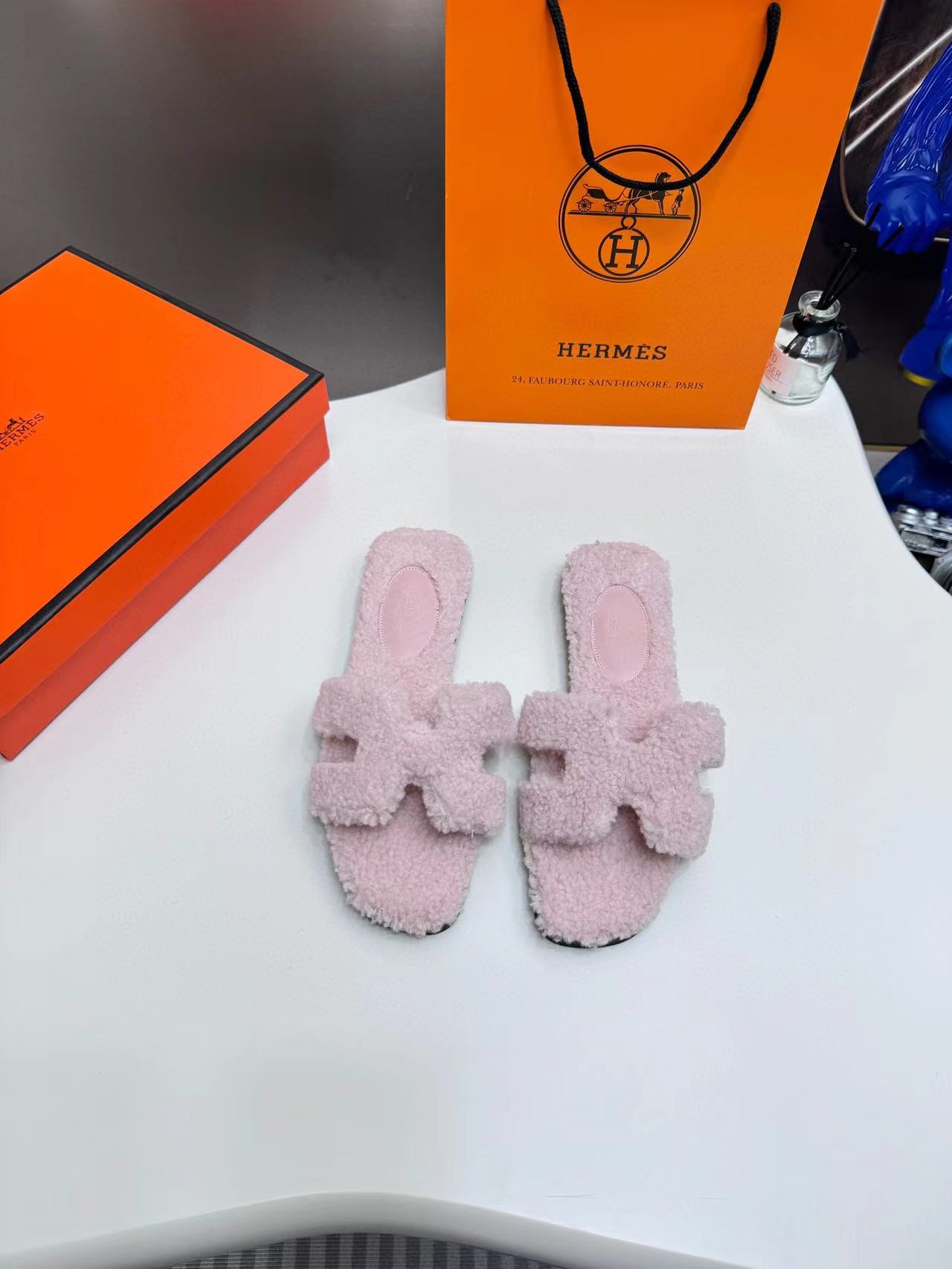Classic Cashmere Slipper LX-872154
