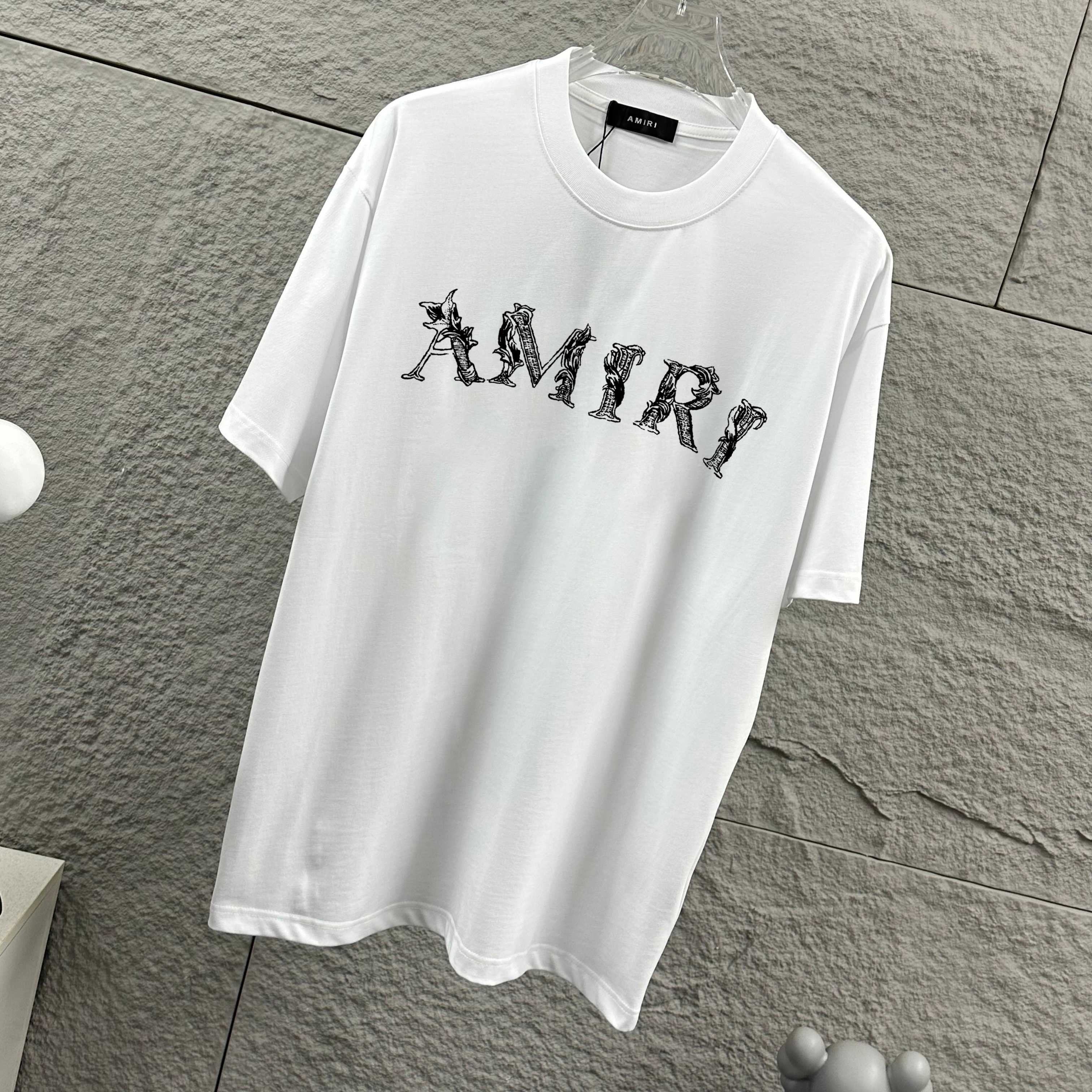 AMRI T-shirt