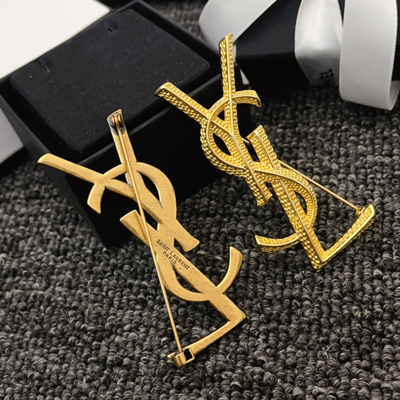 Golden Brooch QTXZ-9110131