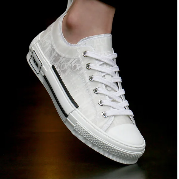 DR B23 League Low – White DR Oblique