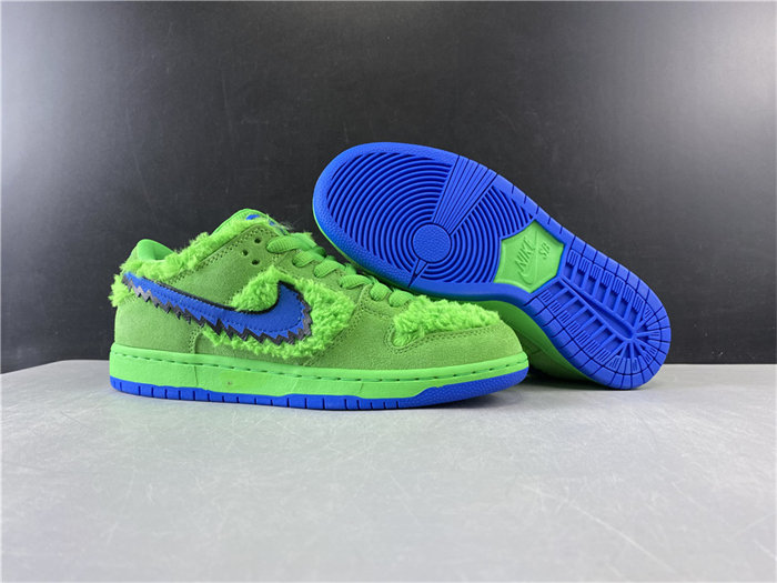 NK SB Dunk Low Grateful Dead Bears Green CJ5378-300