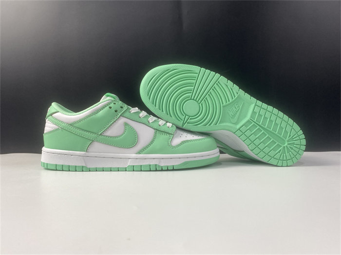 NK Dunk Low Green Glow DD1503-105