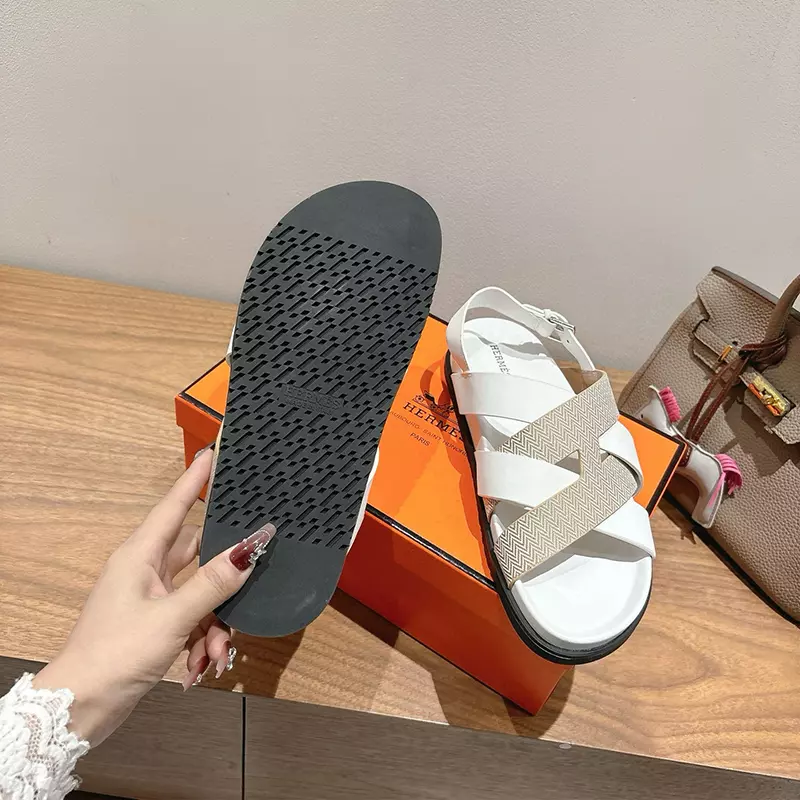 Fashion High Quality Sandals LX-872321