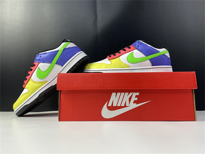 NK Dunk Low Green Strike DD1503-106