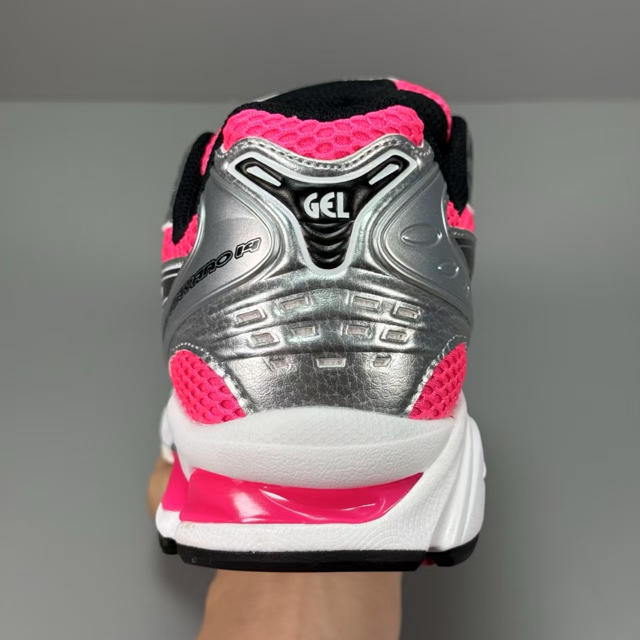 ASS Sneakers