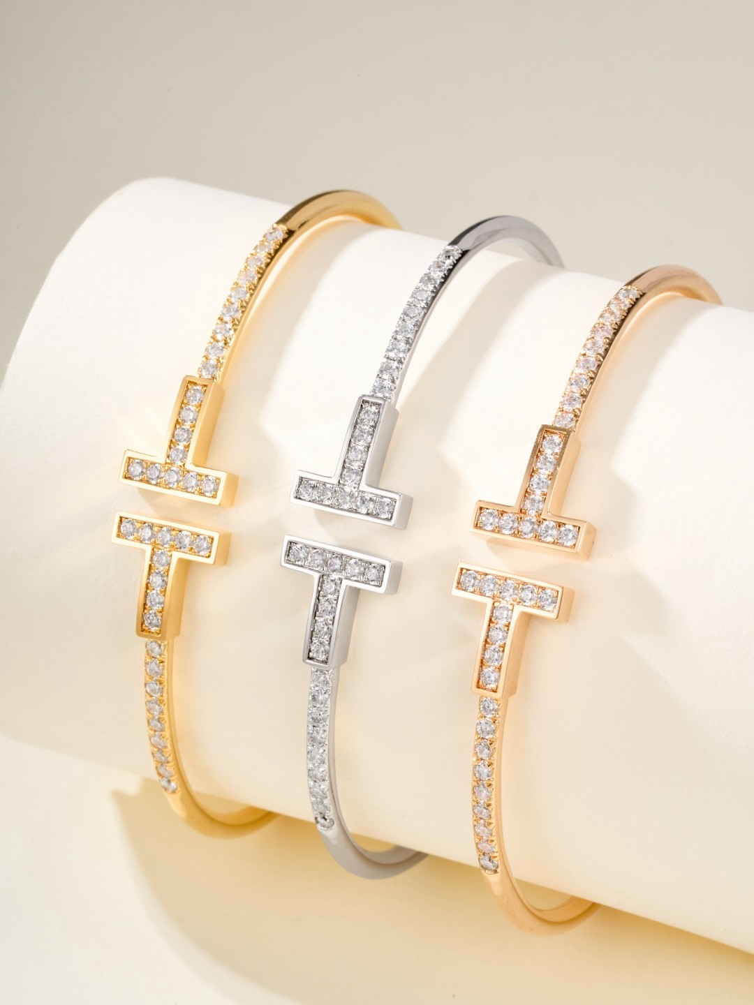 T F C Bracelets（Multiple colors）