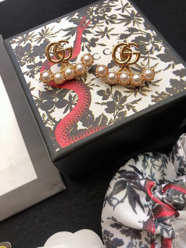 Fashion Pearls earrings ED-931266
