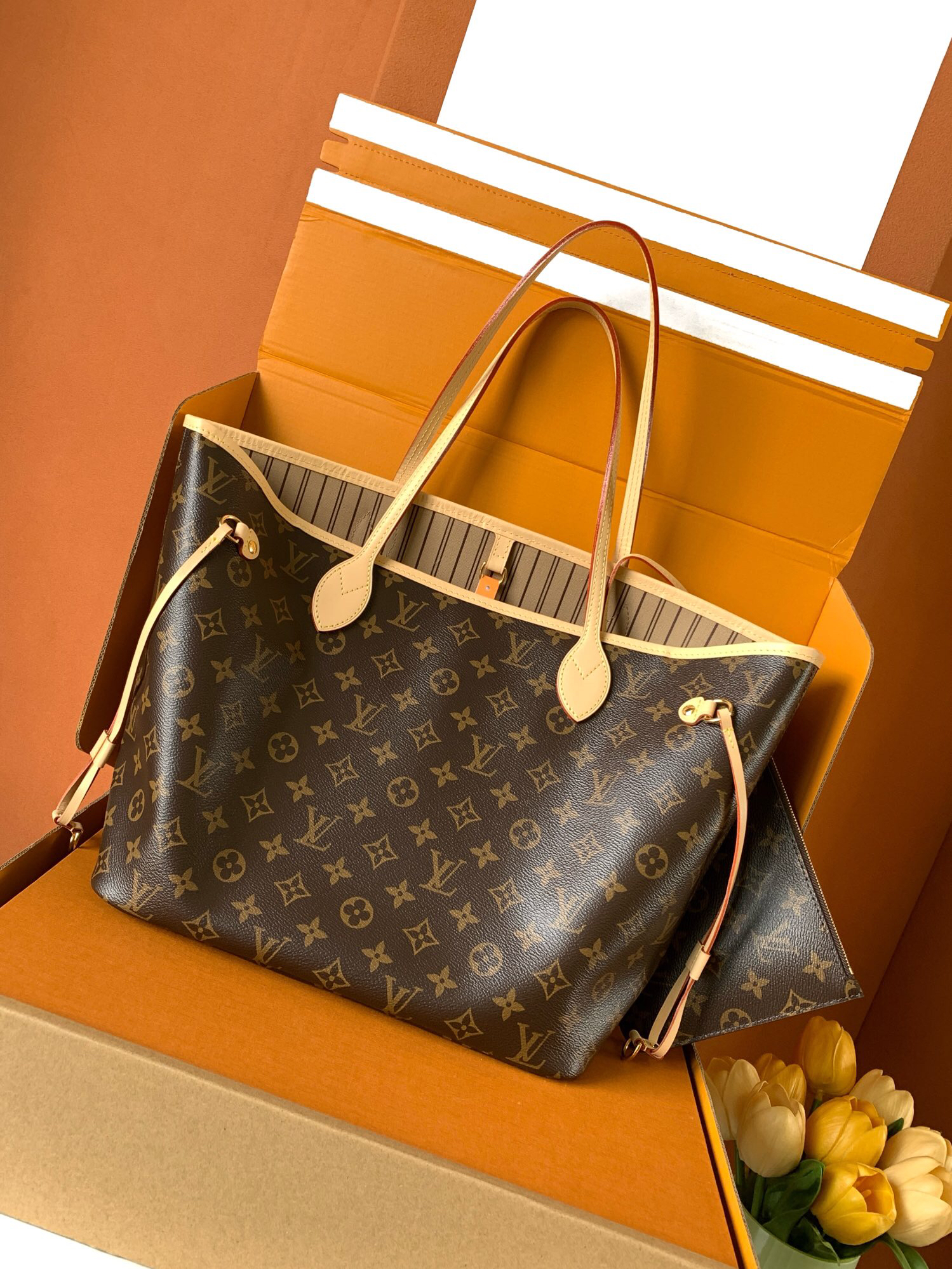 Louis Vuitton Neverfull MM Women Shoulder Bags M46975