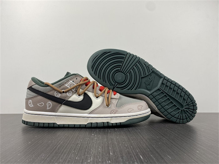 NK Dunk Low RETRO DH0957-100