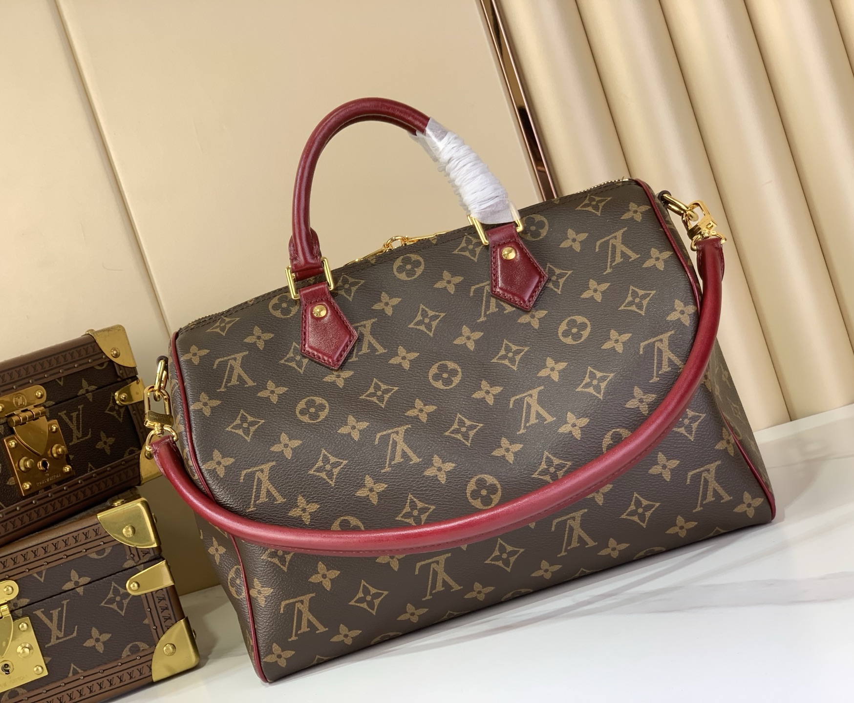 LOUIS VUITTON M28379 Speedy 30 Soft Celebration