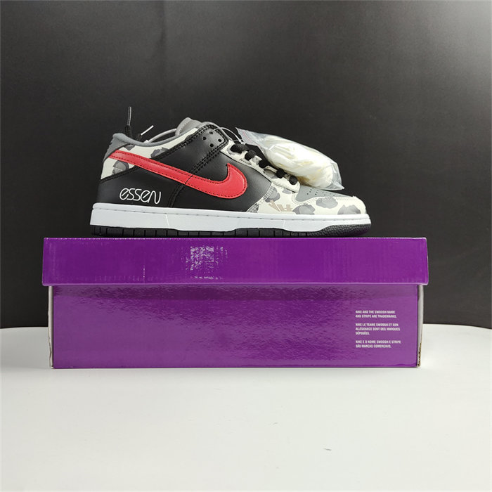 NK DUNK ESSEN  CU1727-006