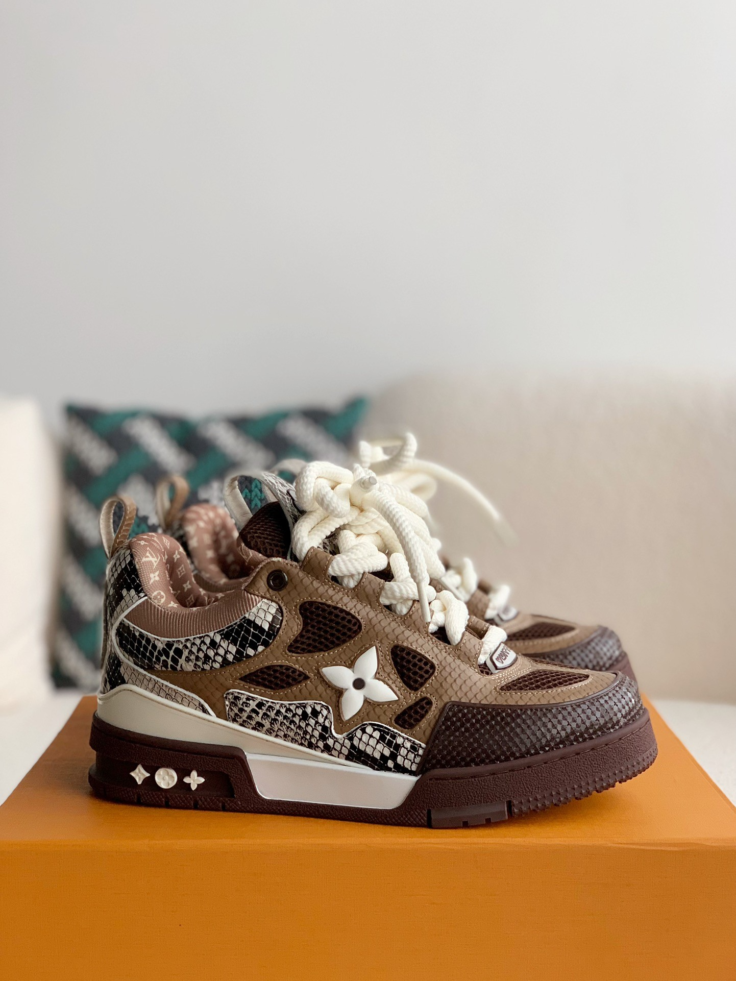 LV Skate Trainers ‘Brown’ – NICE SHOEUS