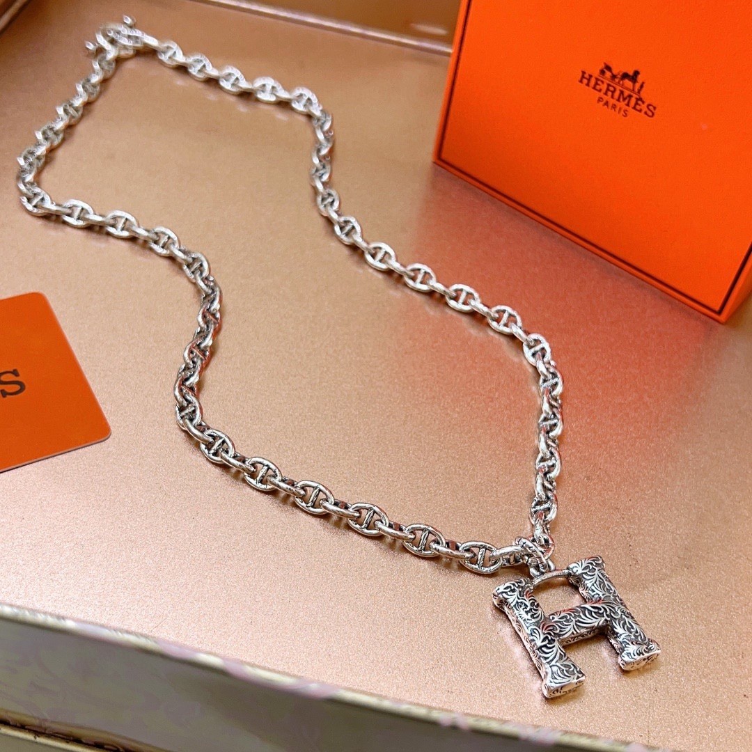 Herms Necklace