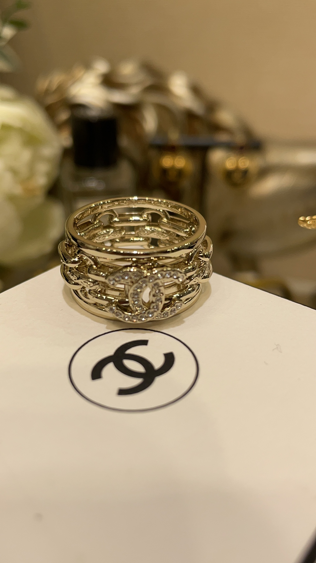 Chanel 25K Hollow Chain Crystal Ring