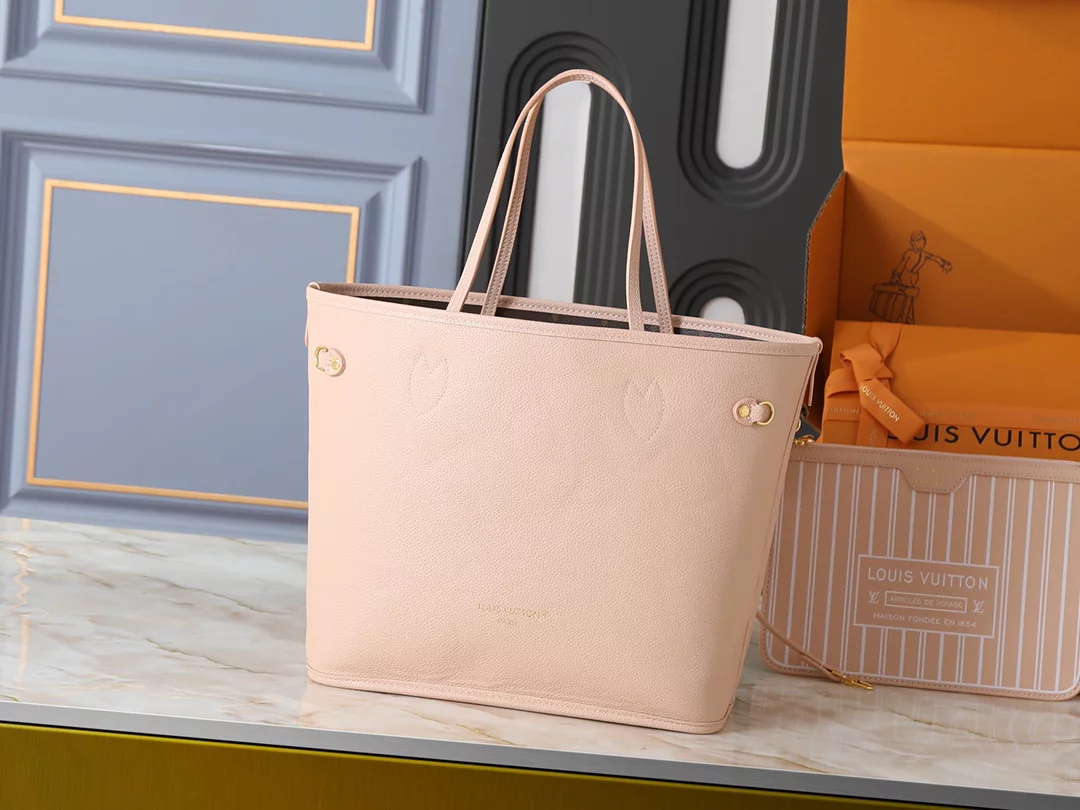 Genuine leather Big:12.2″x11.0″x5.5″ Small:9.8″x6.3″x3.9″ Woman’s Handbag with a small pocket BB-921946