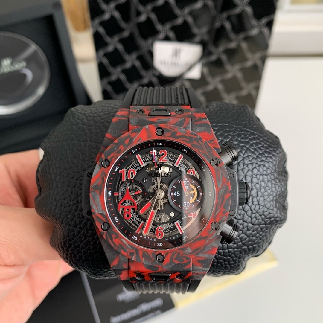 Hublot big bang series limited edition carbon fiber watch