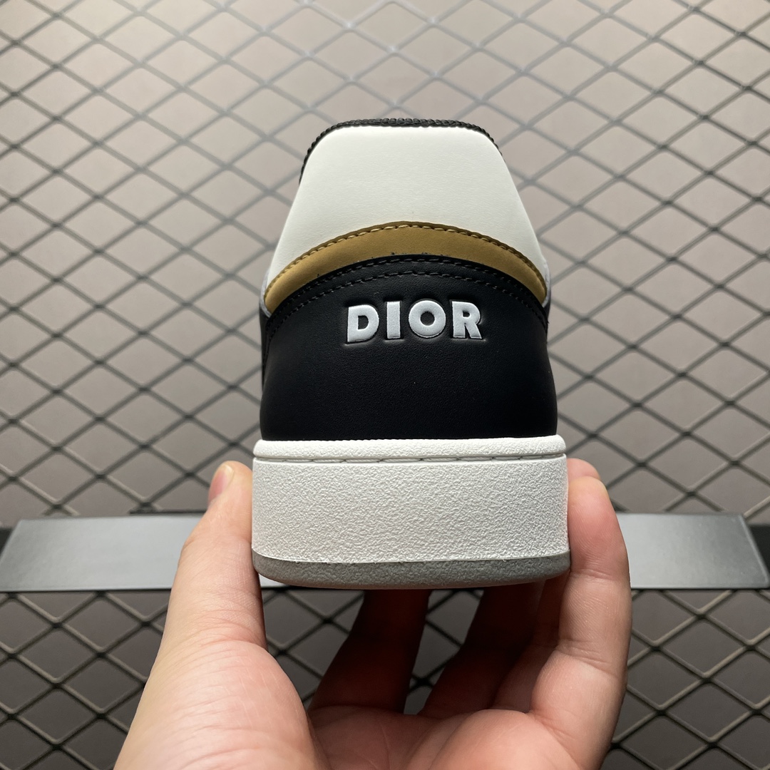 DR B27 Sneakers