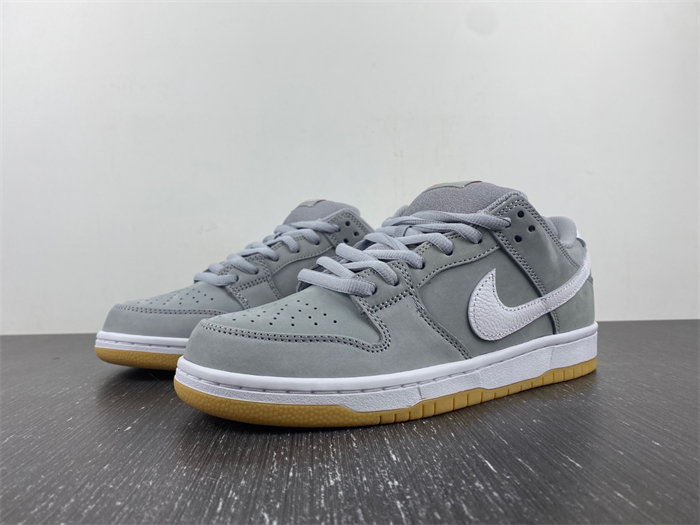 NK SB Dunk Low Pro ISO Orange Label Wolf Grey Gum DV5464-001